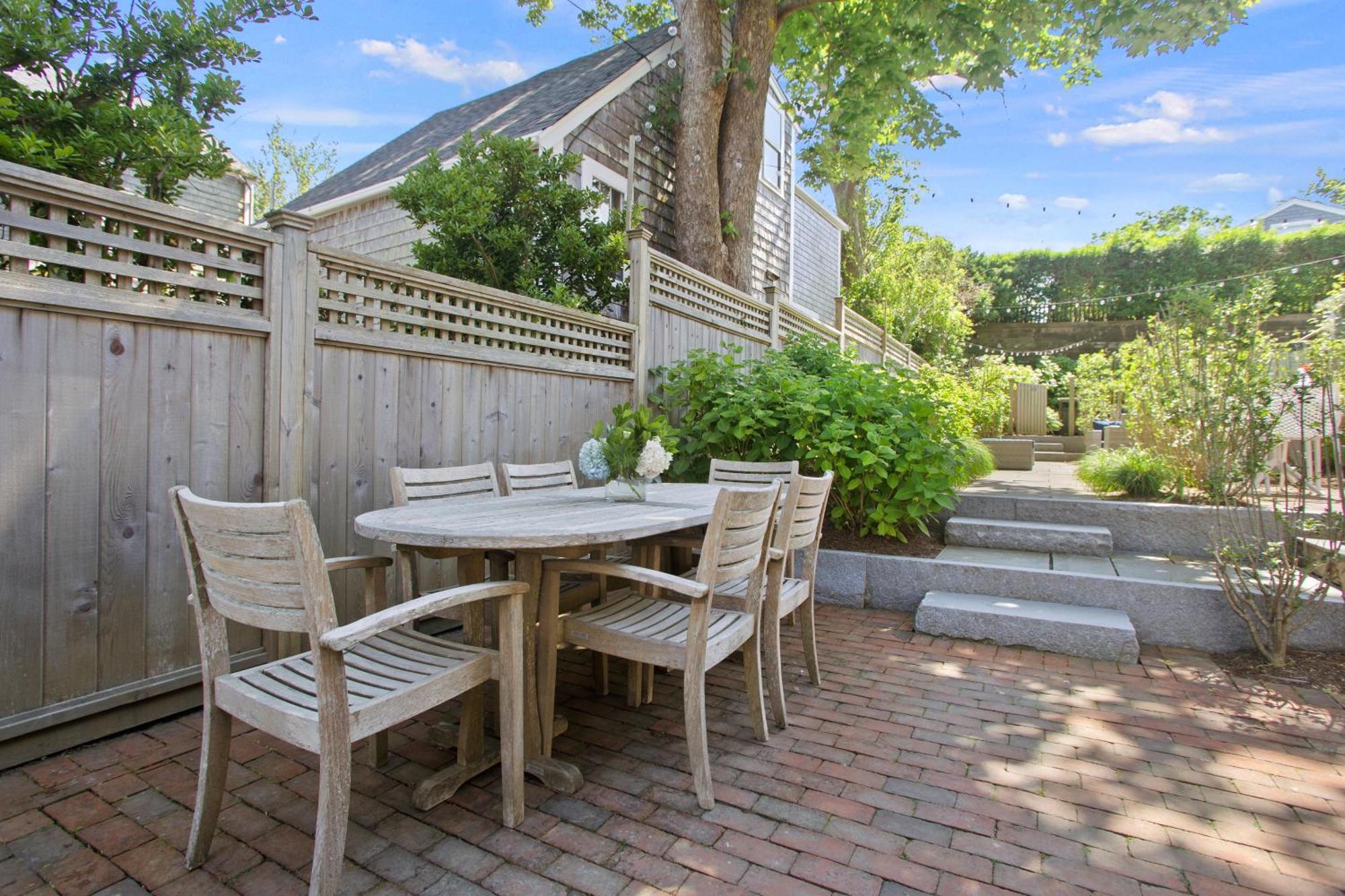 Carlisle House Inn Nantucket Exterior foto